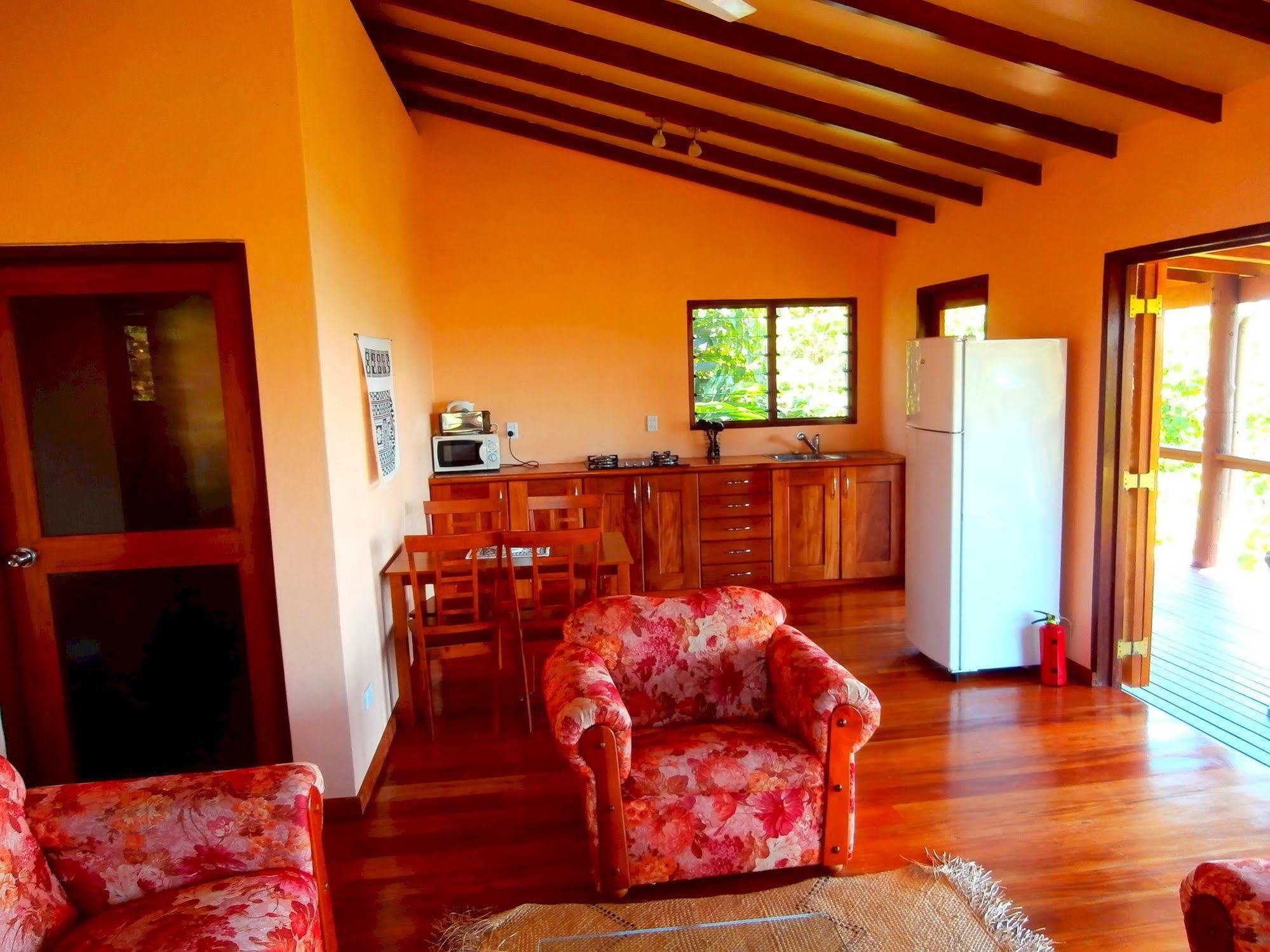 Korovesi Sunshine Villas Savusavu Eksteriør bilde